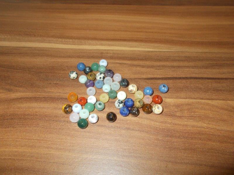 Mineralienkugeln versch.