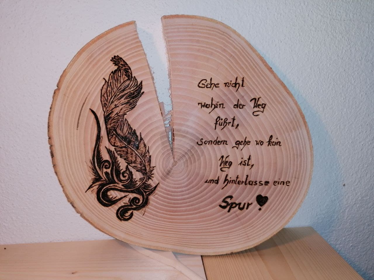 Holztafel mit Inschrift - Handarbeit, gebrannt